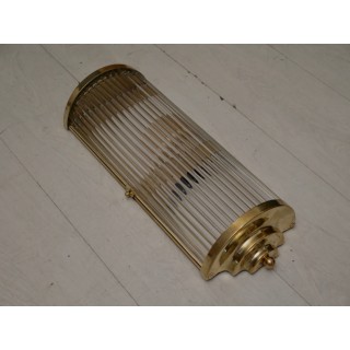 AP 101  Sei appliques di forma semicircolare