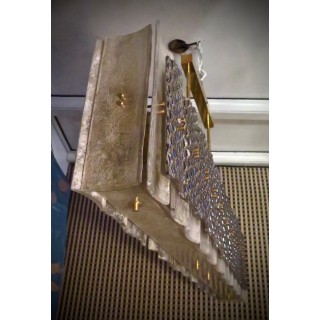 L 76  Lampadario di forma rettangolare in vetro di murano