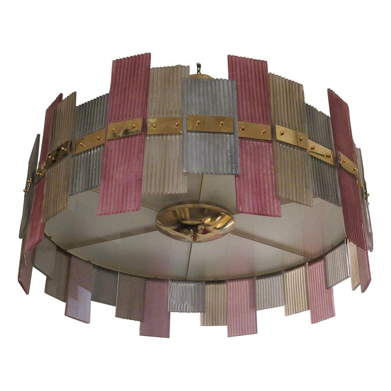 L 77   Lampadario dalla forma circolare in vetro di murano