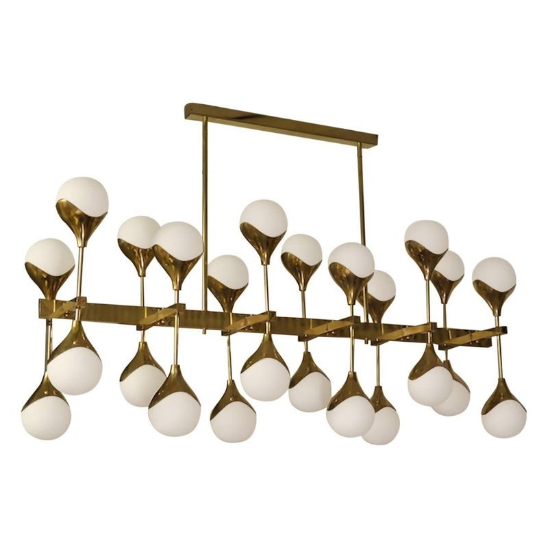 L 61  Lampadario Stilnovo in ottone e vetro